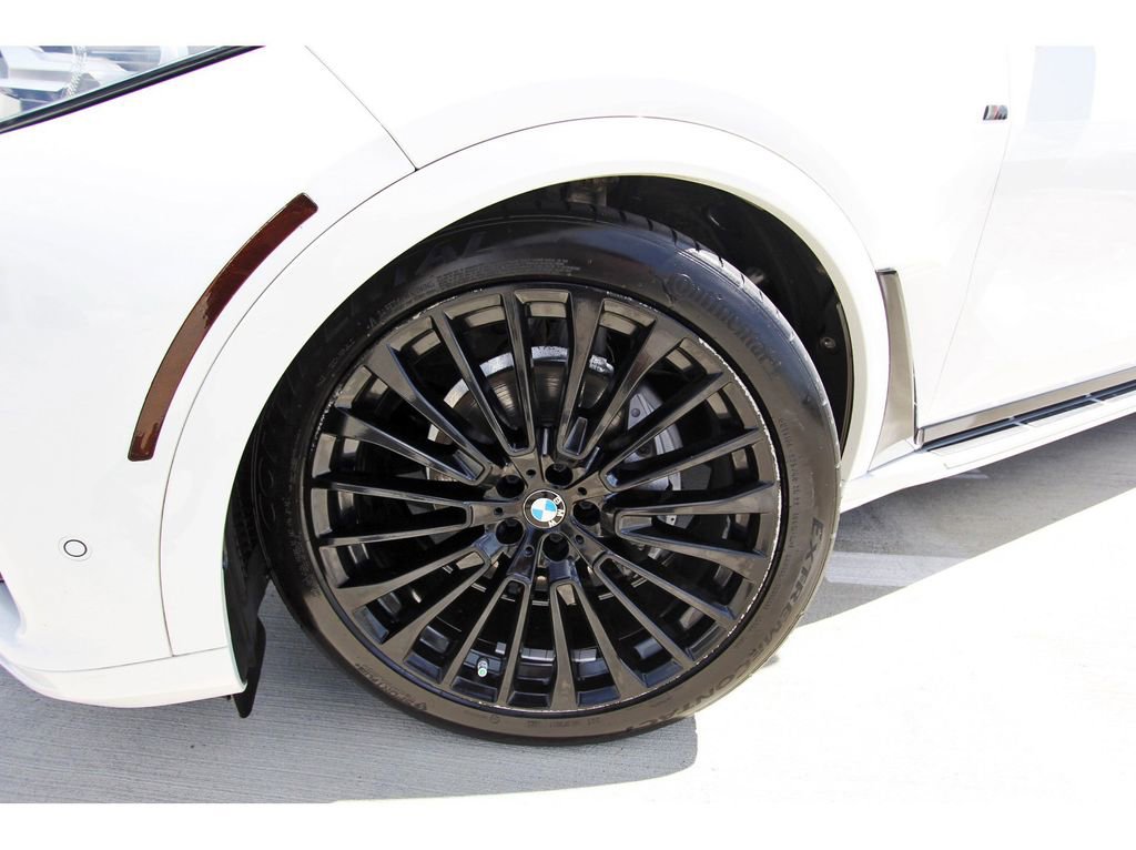 Used 2019 BMW X7 xDrive40i w/ Premium Package image 32