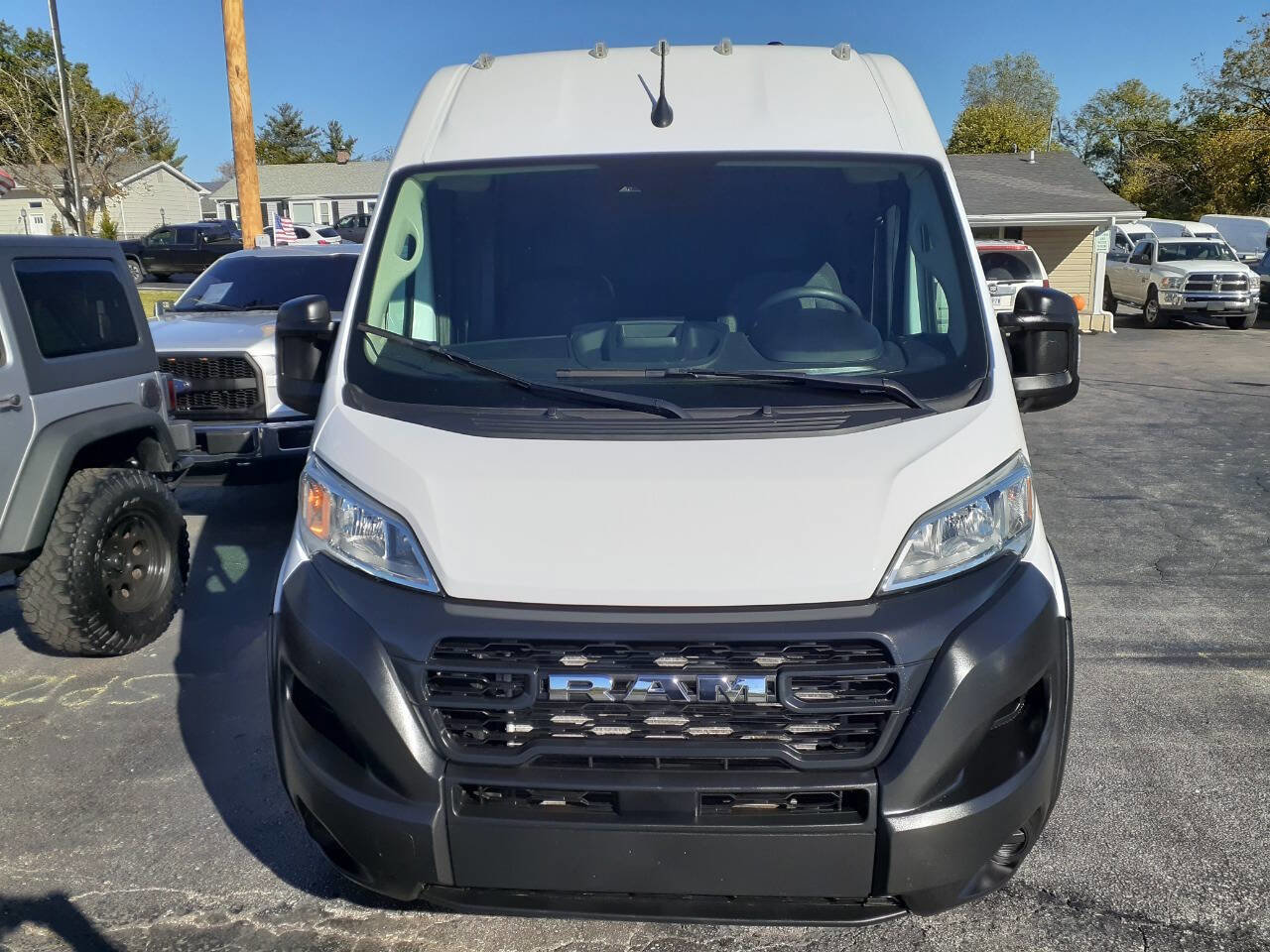 Used 2023 RAM ProMaster 2500 image 3
