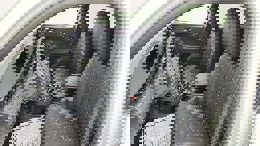 Used 2025 Ford Mustang Mach-E Select image 19