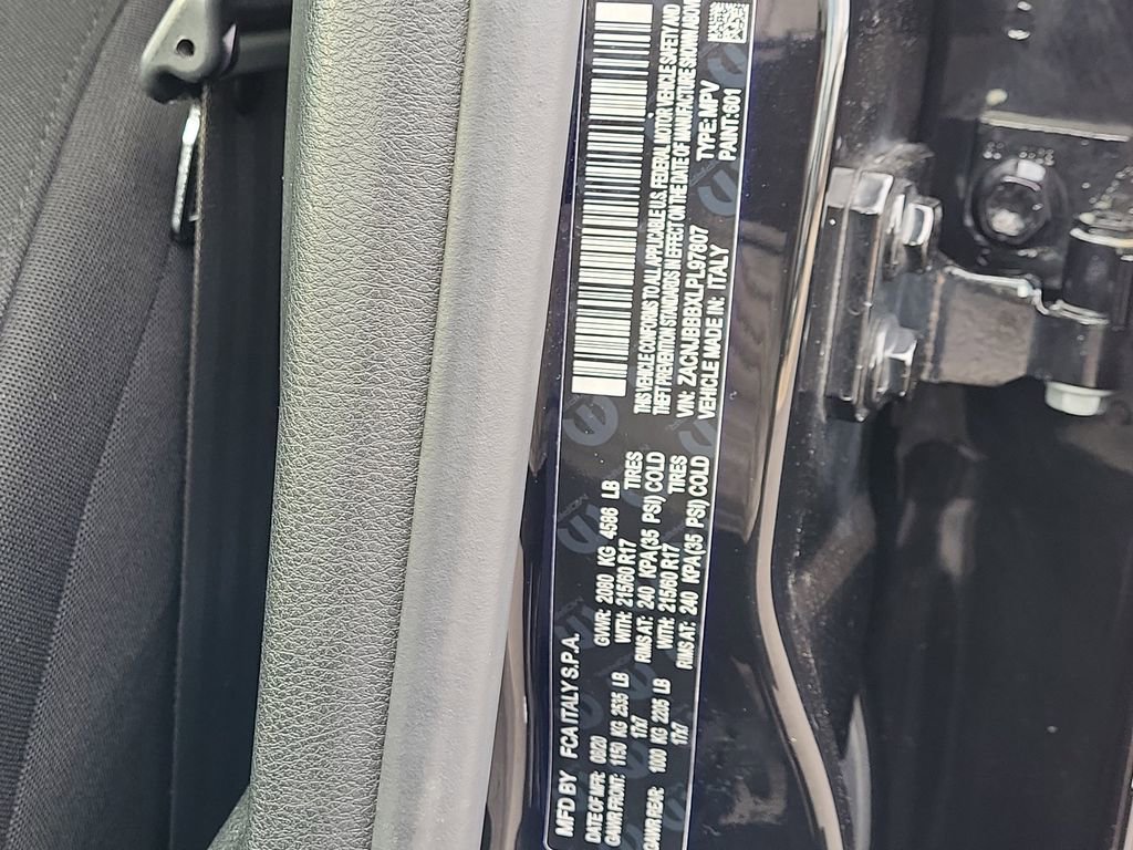 Used 2020 Jeep Renegade Latitude w/ Cold Weather Group image 22