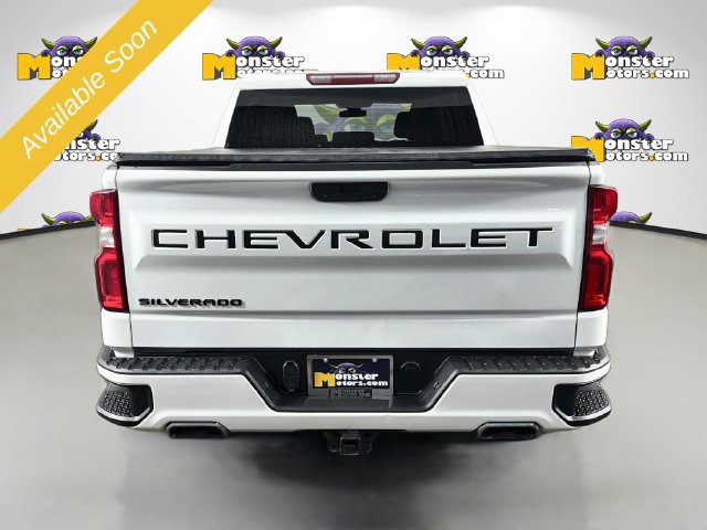 Used 2021 Chevrolet Silverado 1500 Custom w/ LPO, Dark Essentials Package AWD/4WD image 6