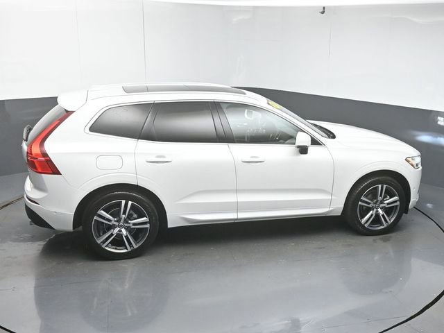 Used 2019 Volvo XC60 T5 Momentum w/ Premium Package image 48