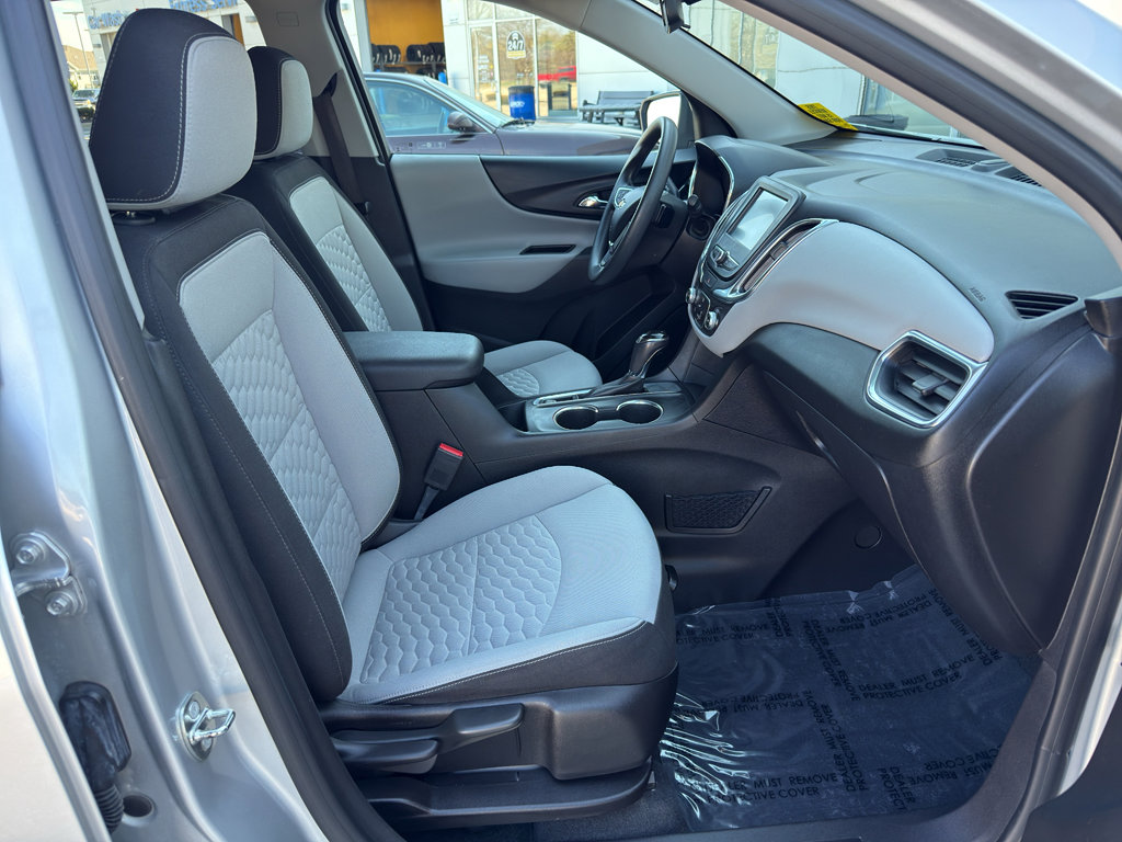 Used 2018 Chevrolet Equinox LT image 41