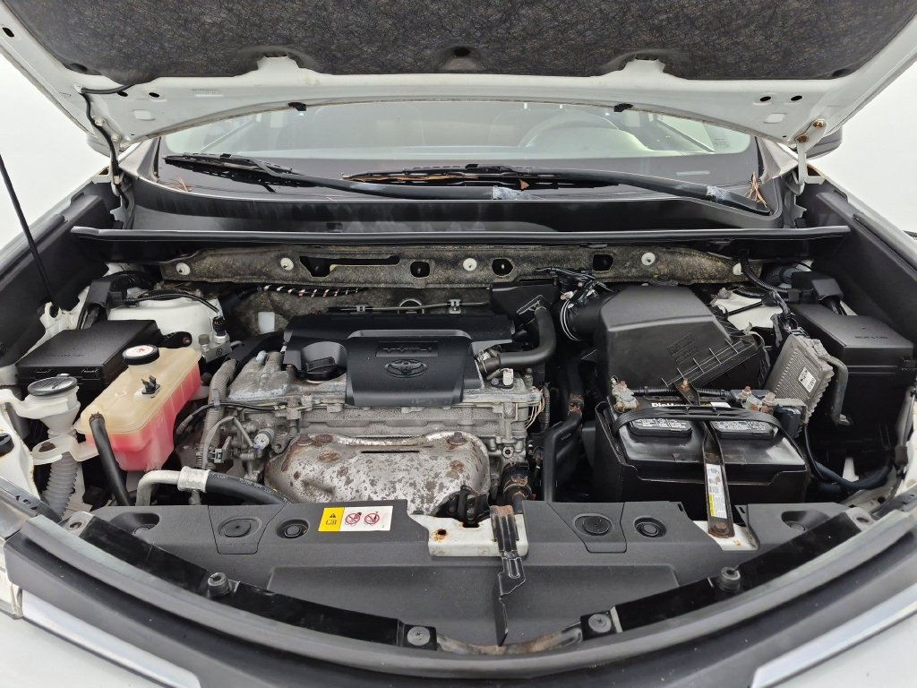 Used 2016 Toyota RAV4 LE FWD image 35