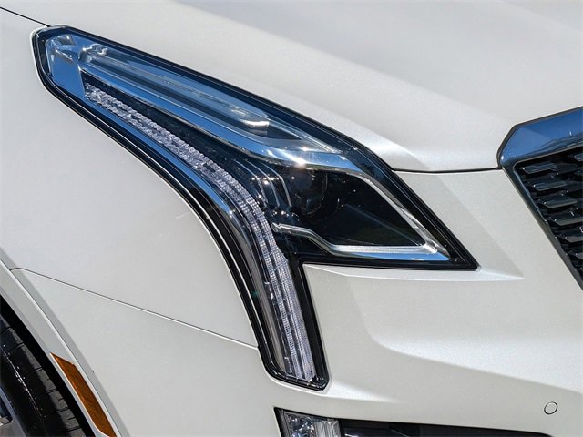 Certified 2025 Cadillac XT5 Premium Luxury image 9
