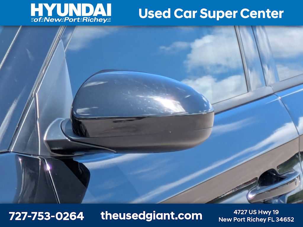 Used 2021 Hyundai Tucson Value FWD image 11