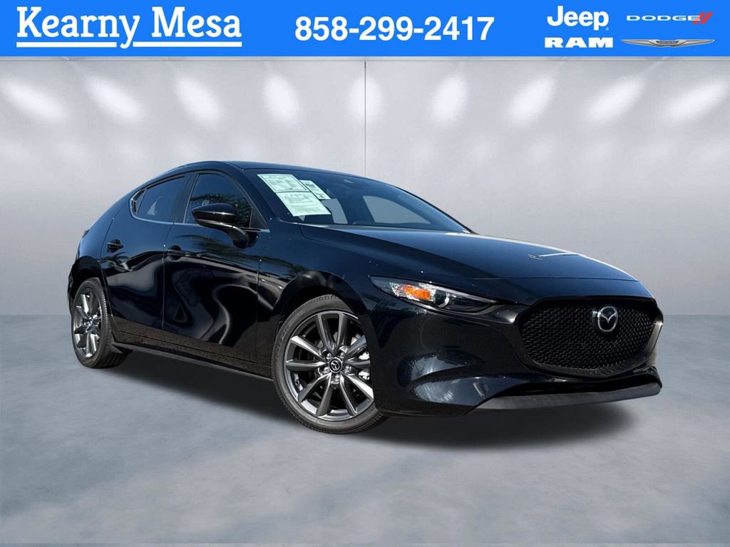 Used 2022 MAZDA MAZDA3 s image 1