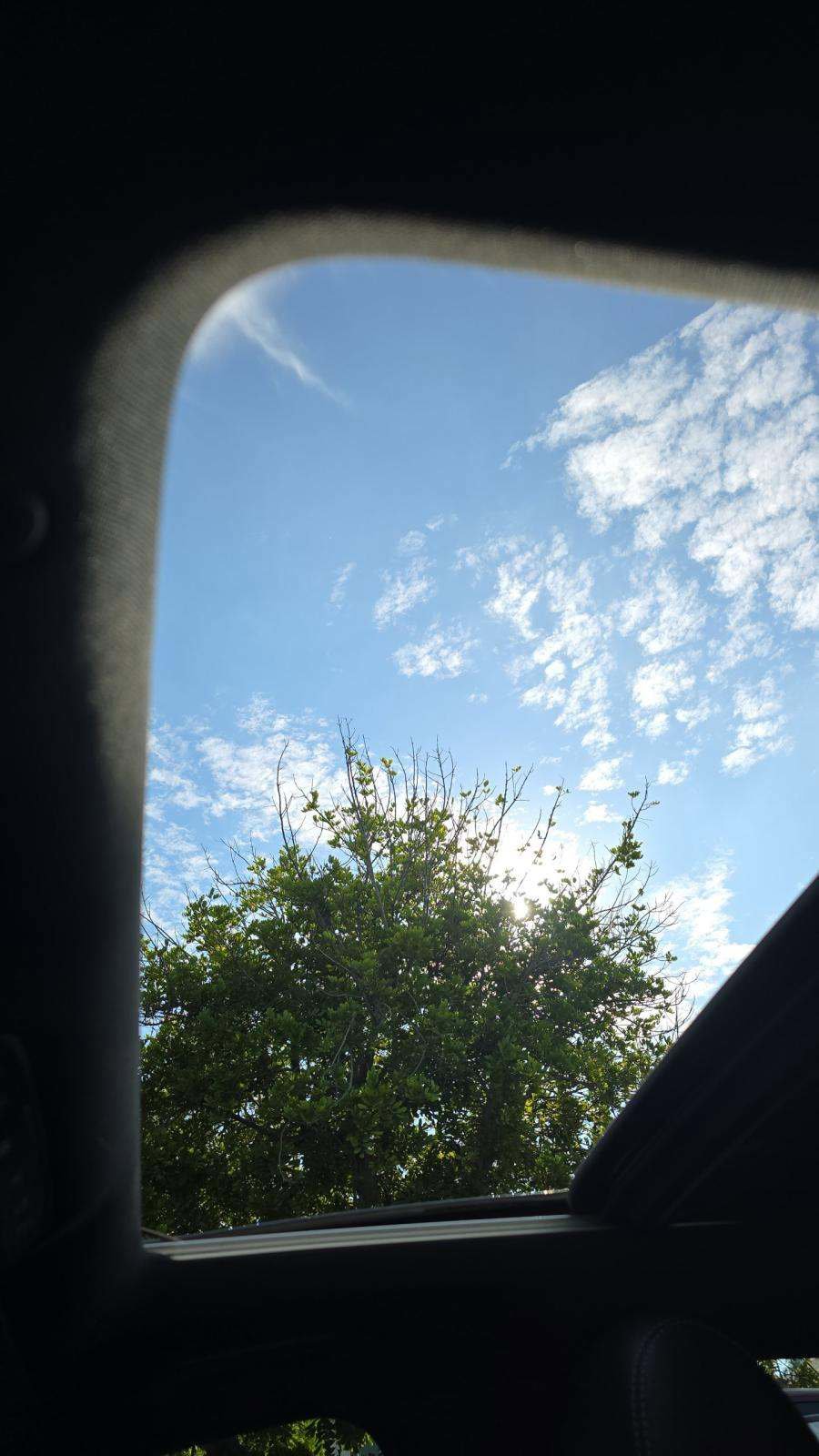 Used 2019 Mercedes-Benz C 300 Sedan w/ Premium Package image 31