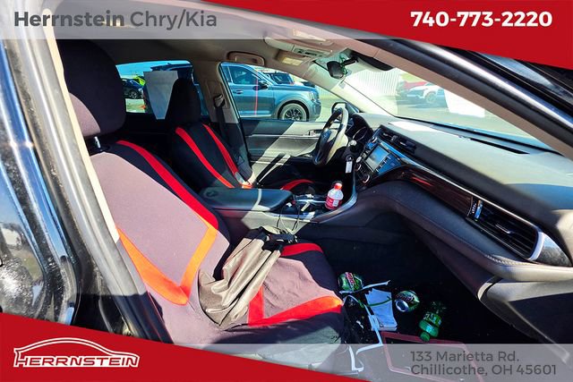 Used 2019 Toyota Camry LE image 12