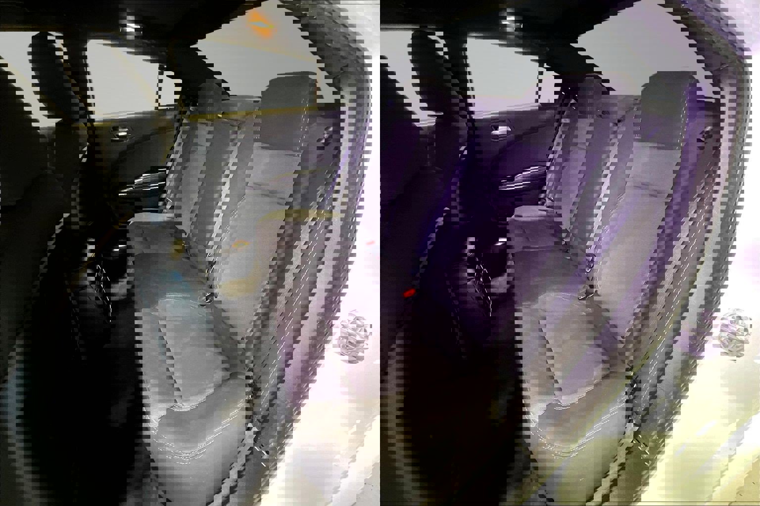 Used 2018 Dodge Charger SXT RWD image 21