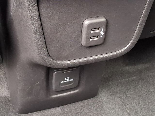 Used 2024 GMC Terrain SLT w/ Tech Package AWD/4WD image 12