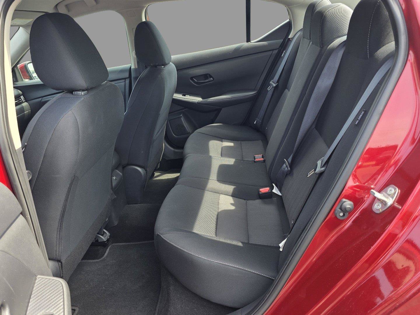 Used 2024 Nissan Sentra SV FWD image 25
