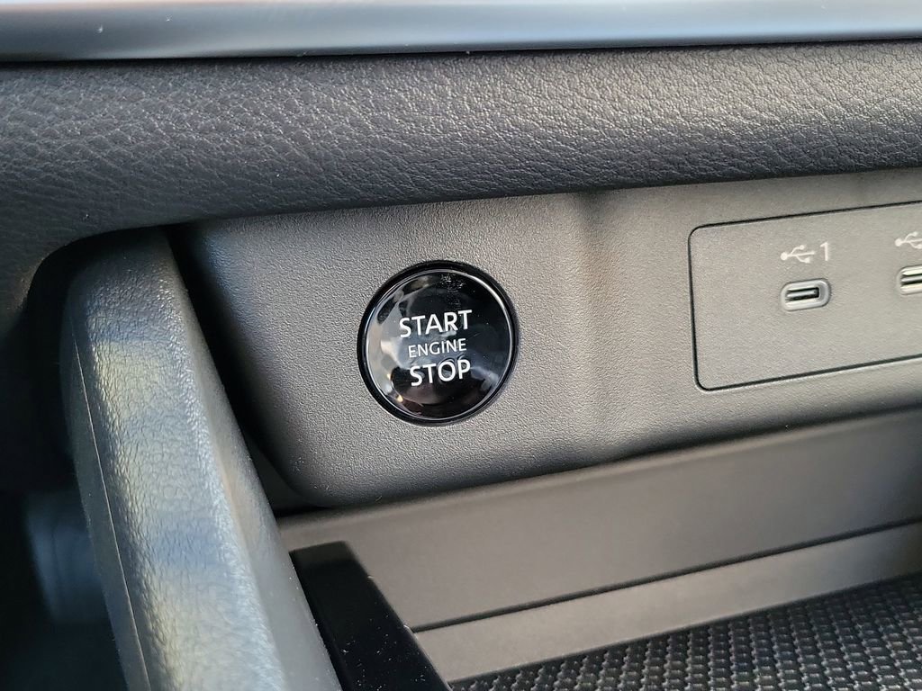 New 2026 Nissan Rogue SV AWD/4WD image 30