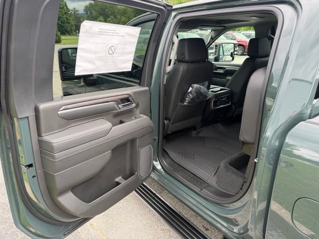 New 2026 Chevrolet Silverado 3500 LTZ w/ LTZ Plus Package AWD/4WD image 16