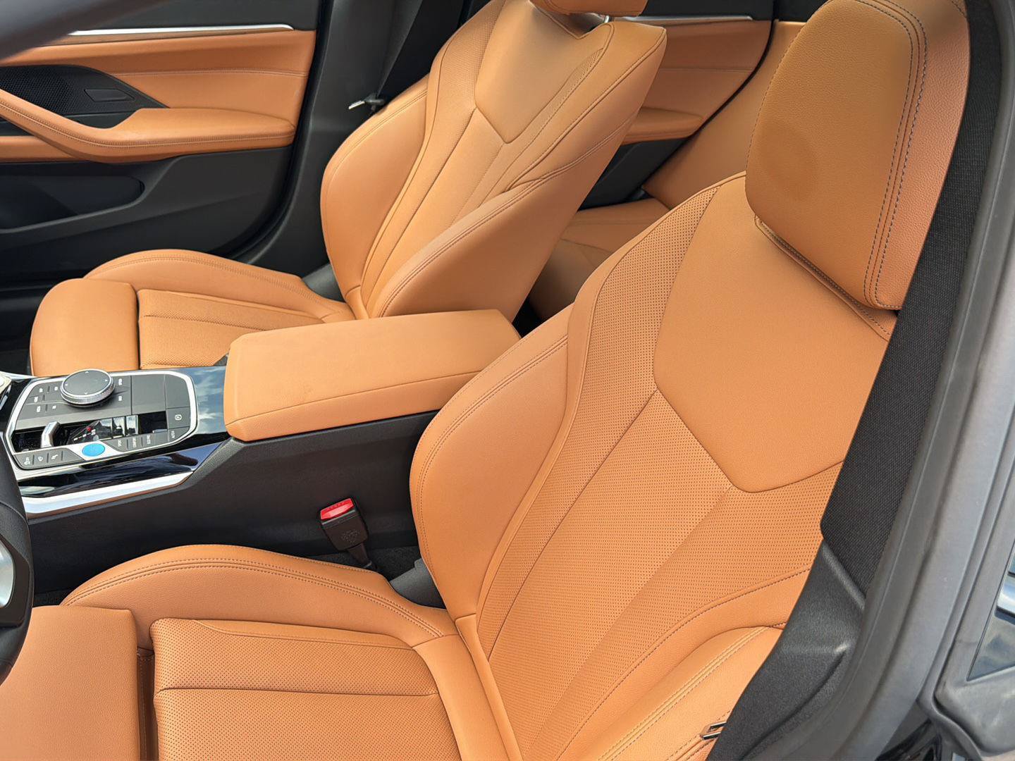 Certified 2023 BMW i4 eDrive35 w/ Parking Assistance Package RWD image 28