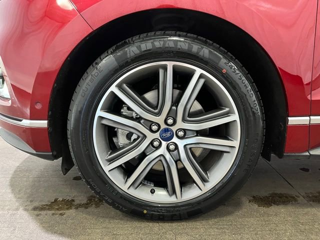 Used 2019 Ford Edge Titanium w/ Equipment Group 301A image 26