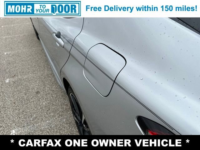 Used 2018 Toyota Camry XSE image 11