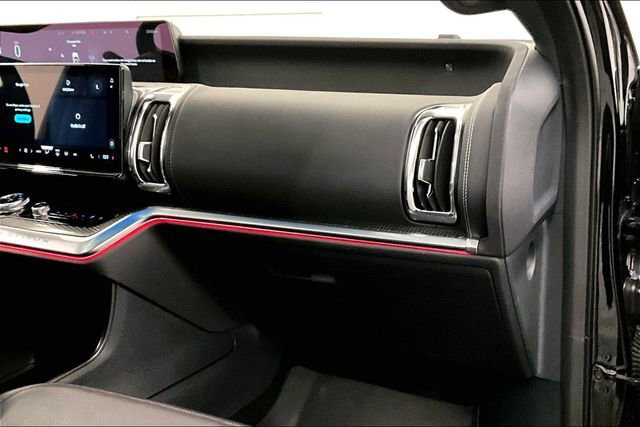 Used 2025 Ford Expedition Platinum w/ Stealth Performance Package image 19