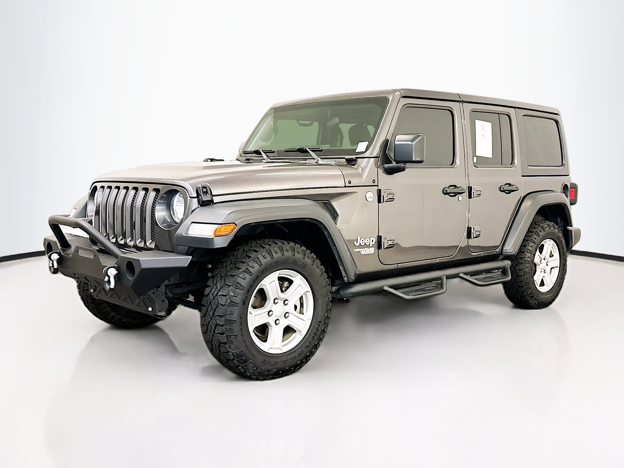 Used 2019 Jeep Wrangler Unlimited Sport S image 3