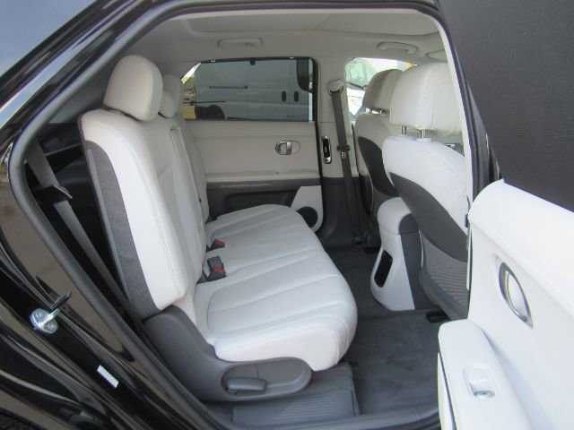 Used 2023 Hyundai Ioniq 5 Limited w/ Cargo Package image 29