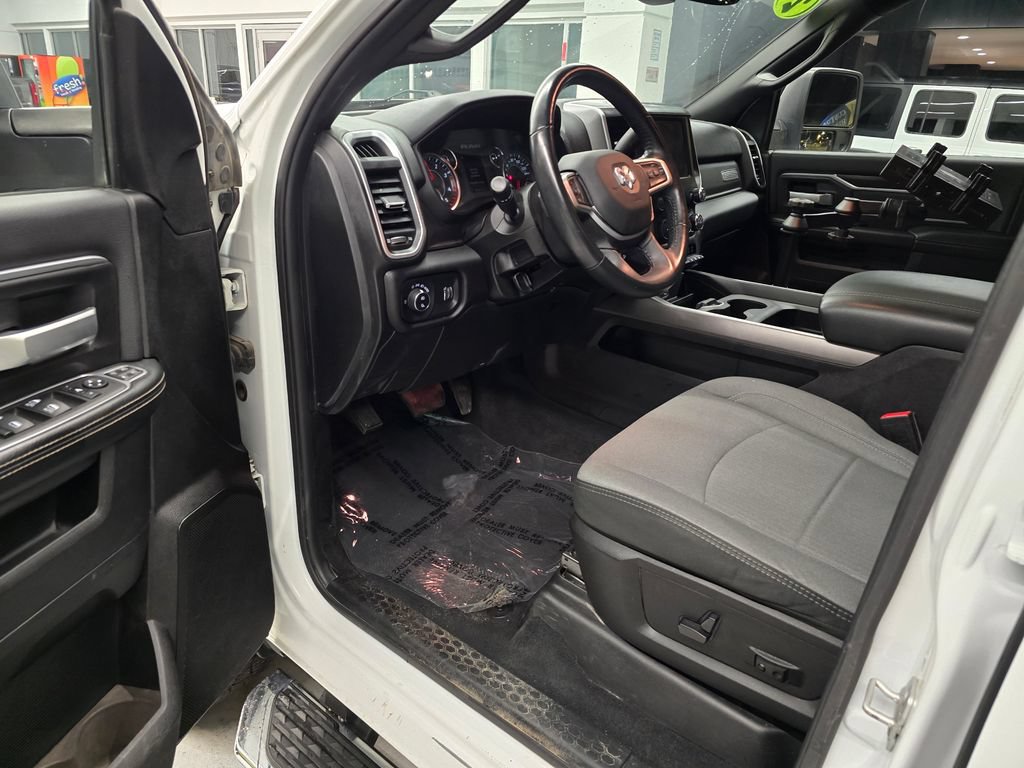 Certified 2024 RAM 2500 Big Horn w/ Off Road Package AWD/4WD image 18