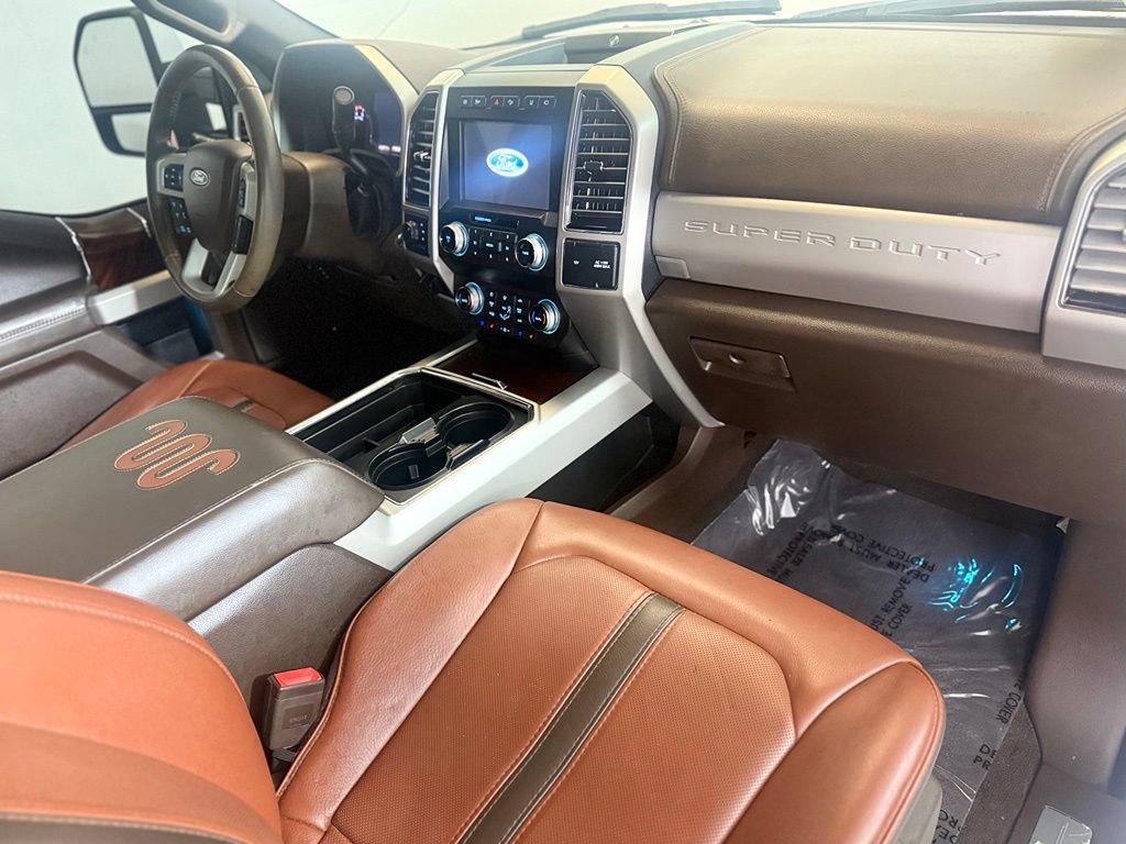Used 2019 Ford F350 King Ranch w/ King Ranch Ultimate Package AWD/4WD image 16