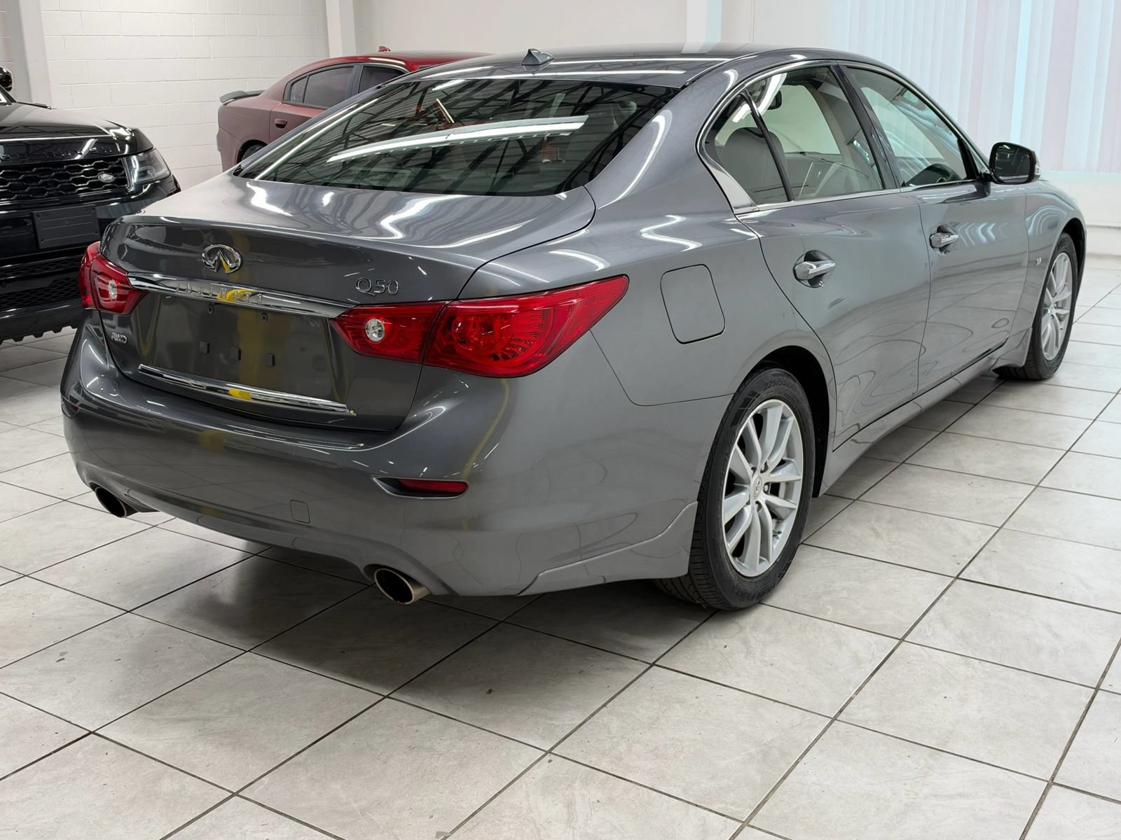 Used 2015 INFINITI Q50 Premium w/ Navigation Package AWD/4WD image 9