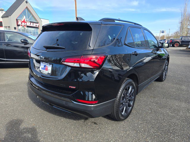 Used 2022 Chevrolet Equinox RS w/ Infotainment Package AWD/4WD image 3