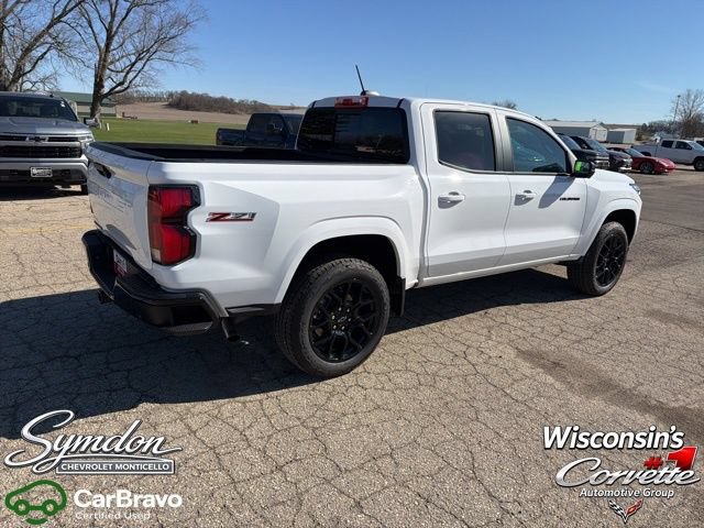 Used 2025 Chevrolet Colorado Z71 w/ Technology Package AWD/4WD image 4