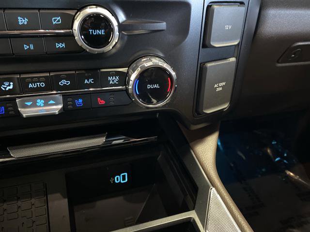 Used 2024 Ford F350 King Ranch w/ Chrome Package image 23