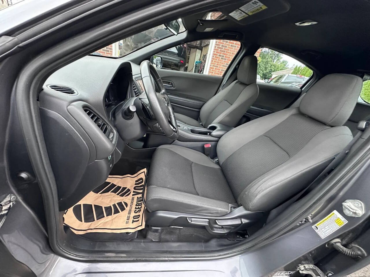 Used 2019 Honda HR-V Sport image 10