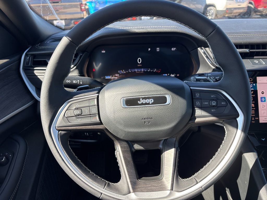 New 2026 Jeep Grand Cherokee Altitude AWD/4WD image 29