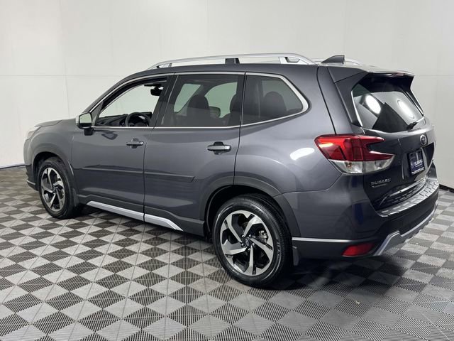 Certified 2023 Subaru Forester Touring AWD/4WD image 8