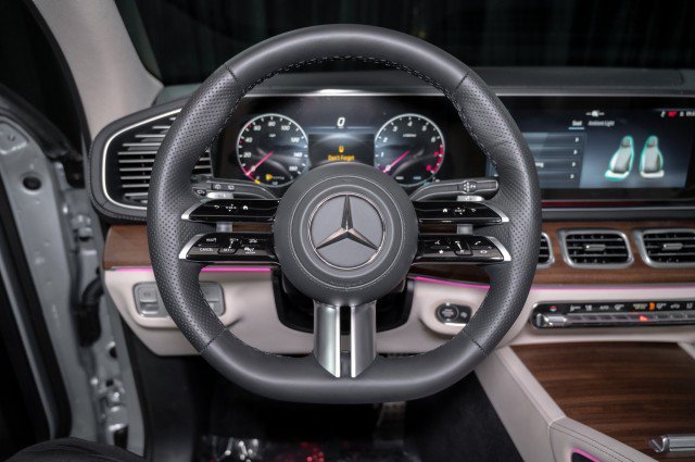 New 2026 Mercedes-Benz GLS 450 4MATIC image 23