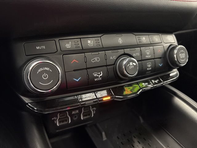 Used 2025 Dodge Durango R/T AWD/4WD image 39