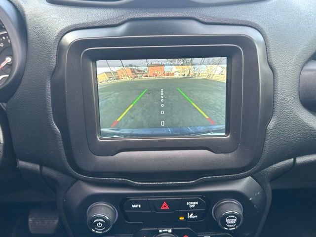 Used 2021 Jeep Renegade Latitude w/ Convenience Group FWD image 35