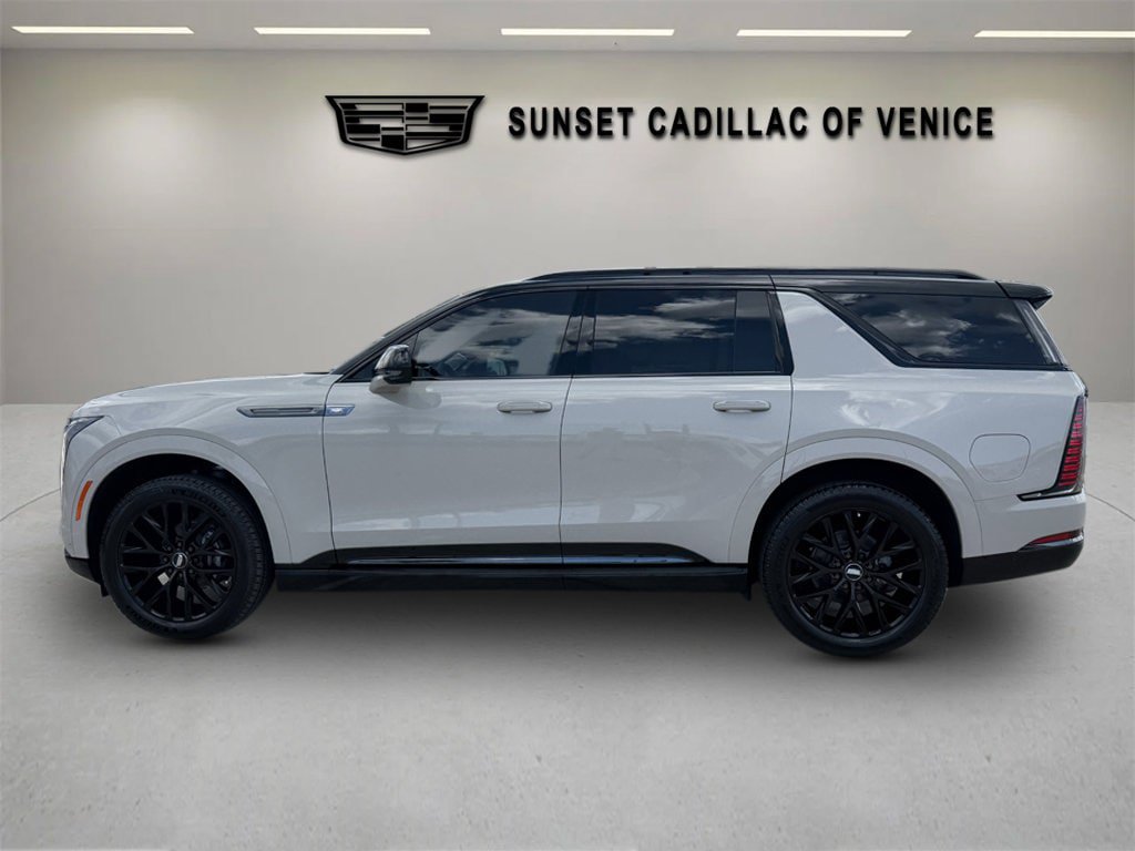 New 2026 Cadillac Escalade IQL Sport 2 w/ LPO, ONYX Package AWD/4WD image 6