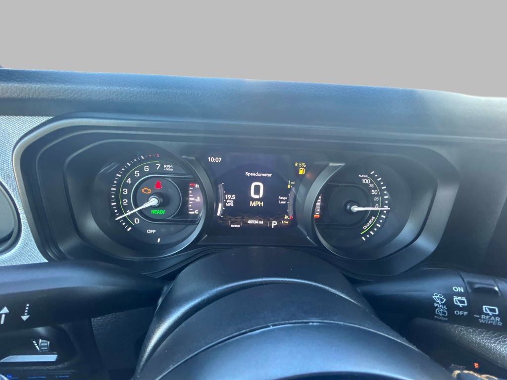 Used 2024 Jeep Wrangler Unlimited w/ Convenience Group image 27