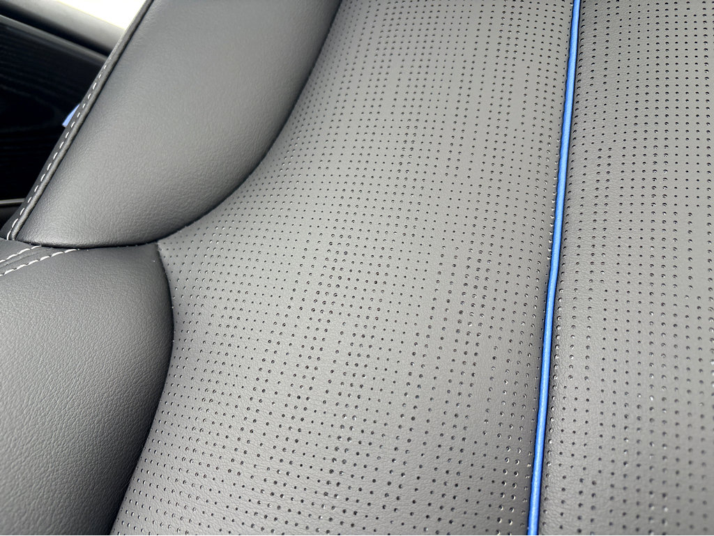 New 2026 Cadillac Lyriq V image 6