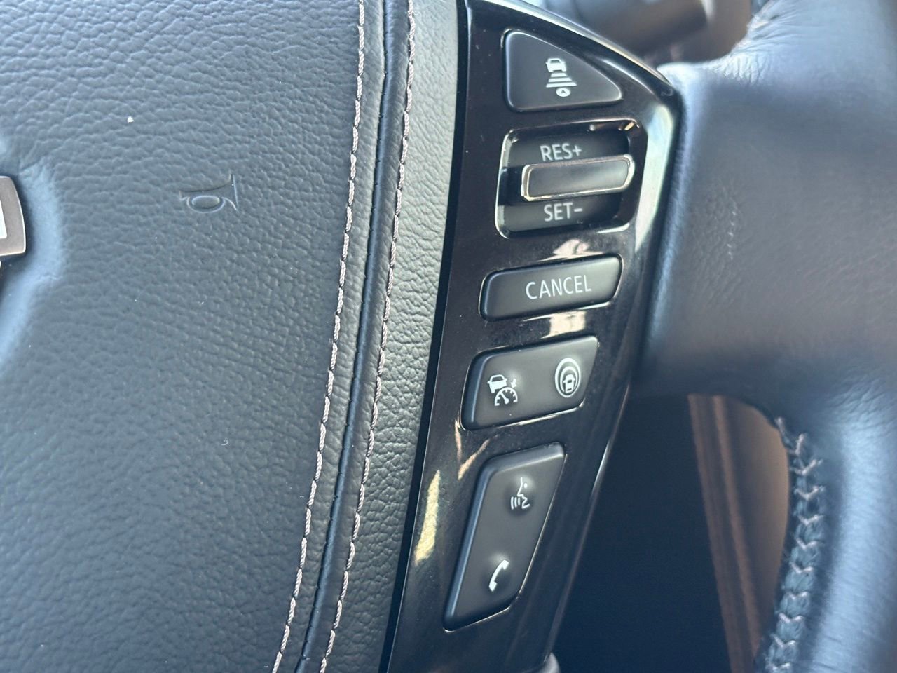 Certified 2023 Nissan Armada Platinum w/ Captain's Chairs Package AWD/4WD image 20