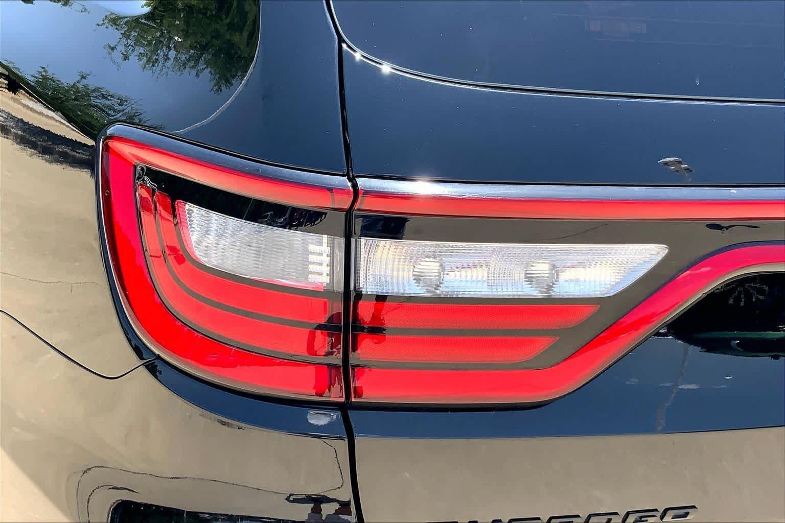 Used 2023 Dodge Durango GT RWD image 28