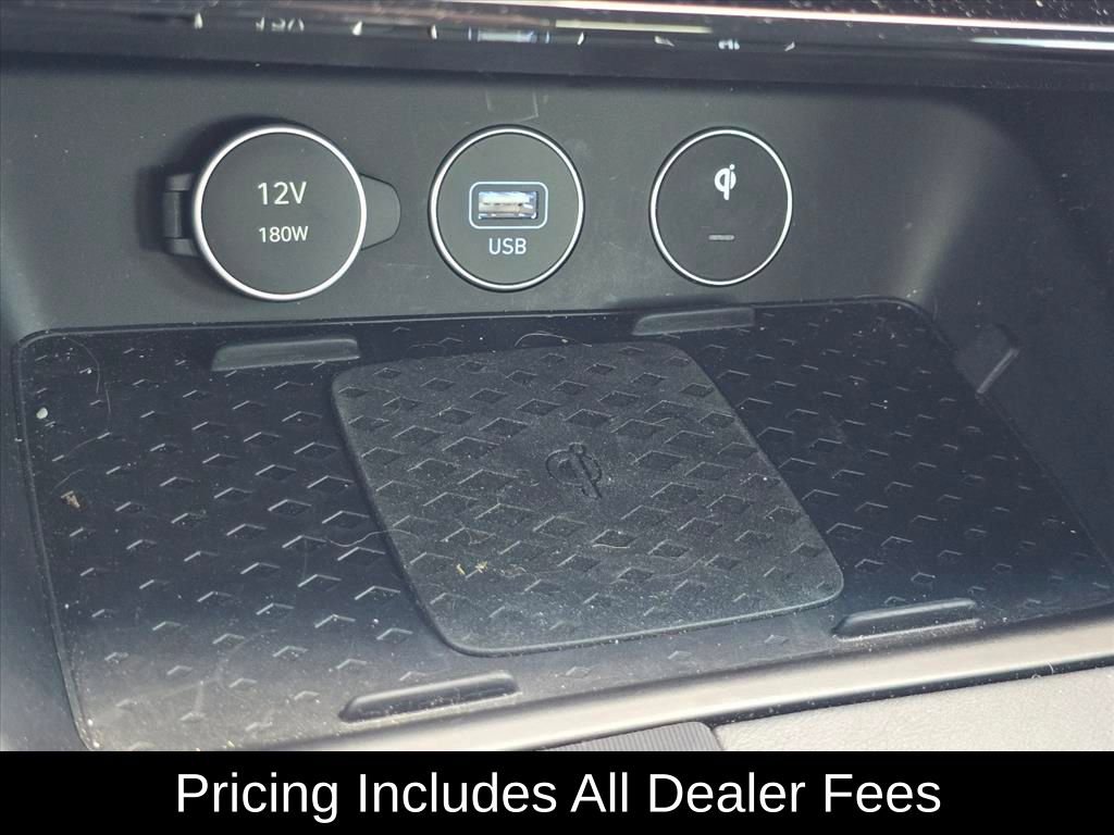 Used 2025 Genesis G70 2.5T w/ Sport Prestige Package AWD/4WD image 22