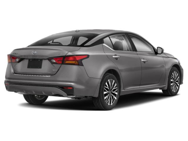 Used 2024 Nissan Altima 2.5 SV FWD image 3