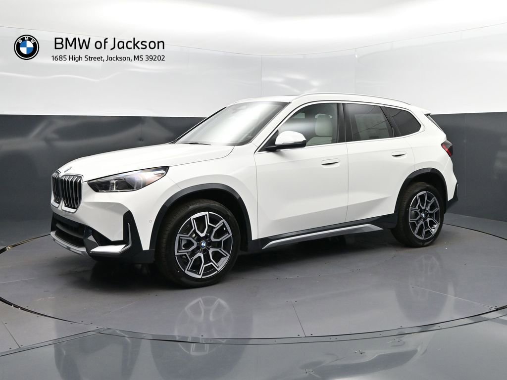 New 2026 BMW X1 xDrive28i w/ Convenience Package AWD/4WD image 3