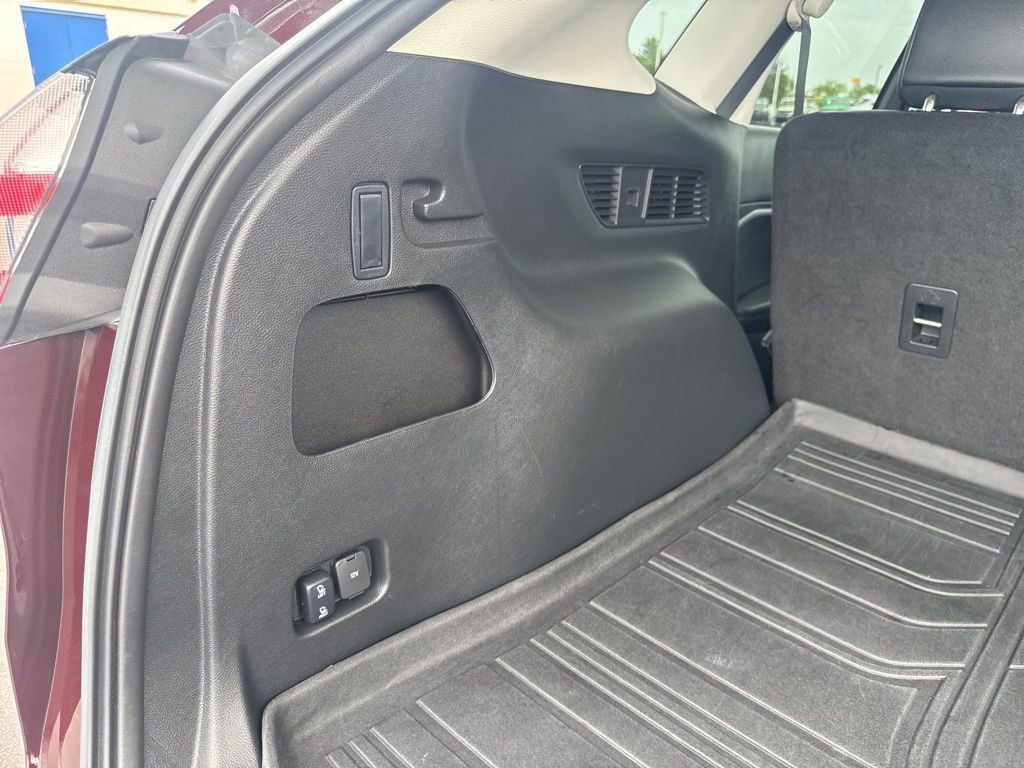 Used 2024 Ford Edge SEL w/ Convenience Package AWD/4WD image 48
