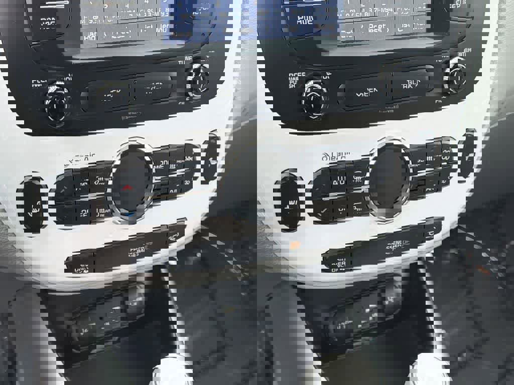 Used 2017 Kia Soul EV-e image 16