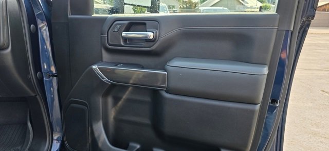 Used 2023 GMC Sierra 3500 AT4 w/ Gooseneck/5TH Wheel Package image 16