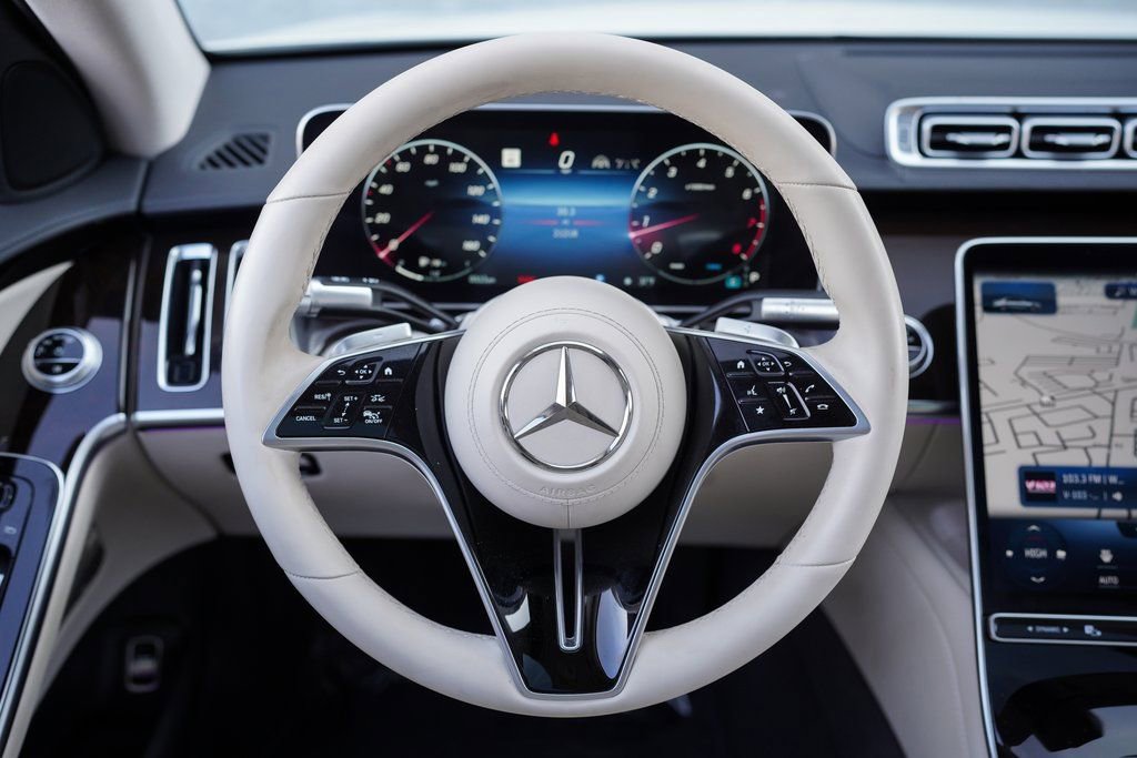 Used 2023 Mercedes-Benz S 500 4MATIC image 28