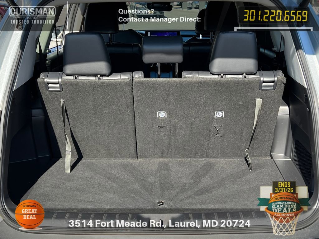 Used 2025 Toyota Grand Highlander AWD image 20