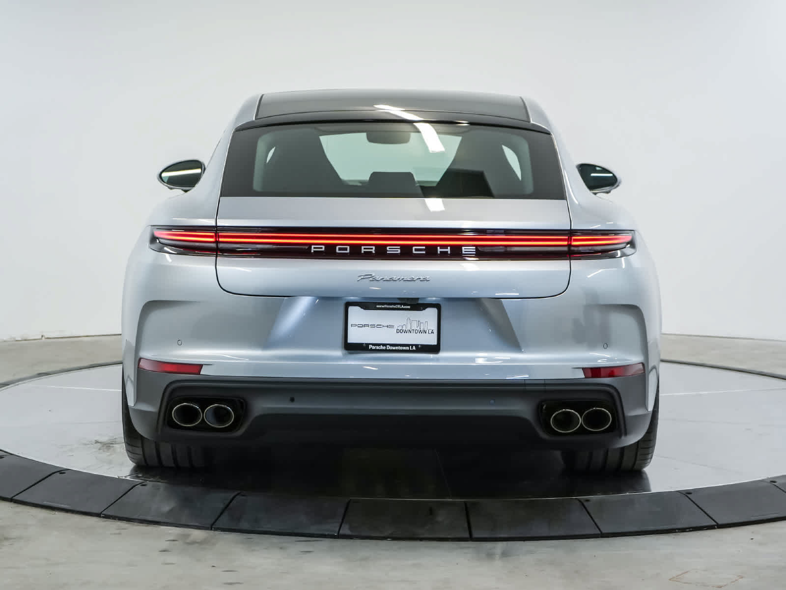 New 2026 Porsche Panamera RWD image 10
